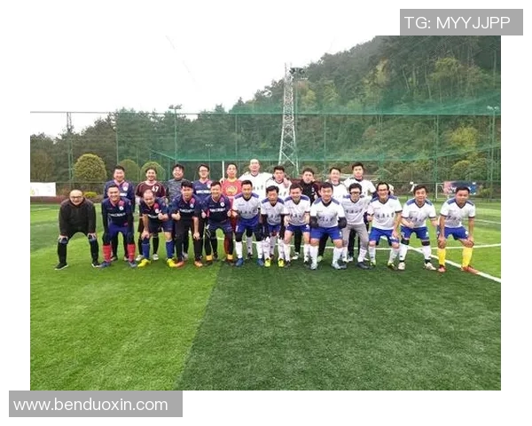 足球明星背后的真实生活揭秘与日常点滴分享